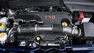 Tata Safari Facelift Engine Shot