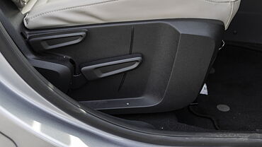 Citroen C3 Aircross Seat Adjustment Manual for Driver