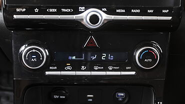 Hyundai Alcazar AC Controls
