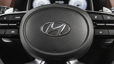Hyundai Alcazar Horn Boss