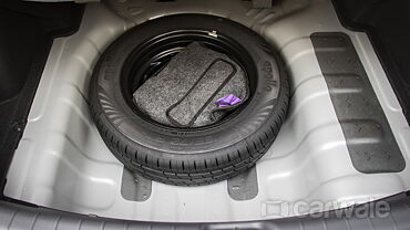 Hyundai Aura Open Boot/Trunk