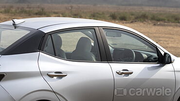 Hyundai Aura Right Side View