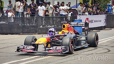Up close and personal with the Red Bull RB7