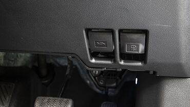 Maruti Suzuki Invicto Boot Release Lever/Fuel Lid Release Lever