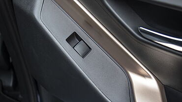 Maruti Suzuki Invicto Rear Power Window Switches