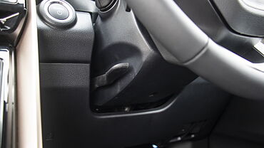Maruti Suzuki Invicto Steering Adjustment Lever/Controller