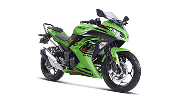 Images of Kawasaki Ninja 300 | Photos of Ninja 300 - BikeWale