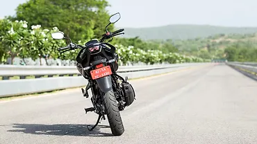 hero xtreme 160r engine cover