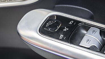 Mercedes-Benz GLC Outer Rear View Mirror ORVM Controls