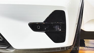 Volvo C40 Recharge Front Fog Lamp