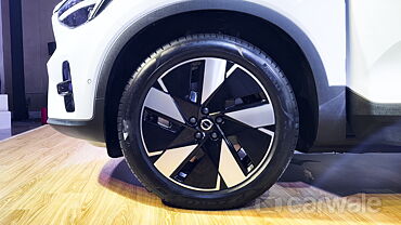 Volvo C40 Recharge Wheel
