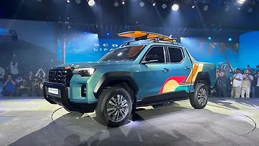Mahindra Scorpio Lifestyler Left Front Three Quarter Mahindra Scorpio Lifestyler Left Front Three Quarter