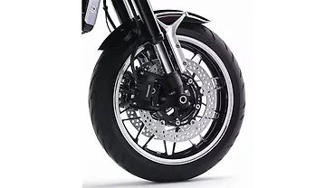 Kawasaki Z900RS [2024] Front Wheel