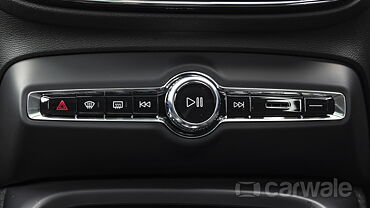 Volvo C40 Recharge Dashboard Switches