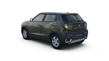 महिंद्रा XUV 3XO लेफ्ट रियर थ्री क्वार्टर महिंद्रा XUV 3XO लेफ्ट रियर थ्री क्वार्टर