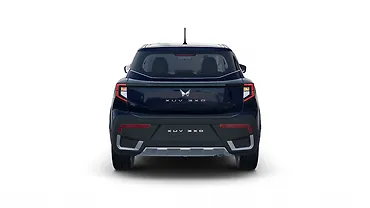 महिंद्रा XUV 3XO पीछे का व्यू महिंद्रा XUV 3XO पीछे का व्यू