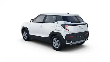 महिंद्रा XUV 3XO लेफ्ट रियर थ्री क्वार्टर महिंद्रा XUV 3XO लेफ्ट रियर थ्री क्वार्टर