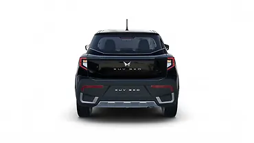 महिंद्रा XUV 3XO पीछे का व्यू महिंद्रा XUV 3XO पीछे का व्यू