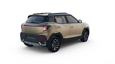 महिंद्रा XUV 3XO राइट रियर थ्री क्वार्टर महिंद्रा XUV 3XO राइट रियर थ्री क्वार्टर