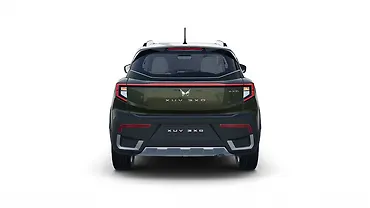 महिंद्रा XUV 3XO पीछे का व्यू महिंद्रा XUV 3XO पीछे का व्यू