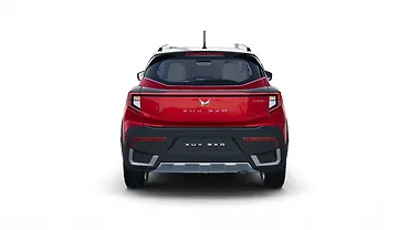महिंद्रा XUV 3XO पीछे का व्यू महिंद्रा XUV 3XO पीछे का व्यू