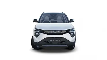महिंद्रा XUV 3XO सामने का दृश्य महिंद्रा XUV 3XO सामने का दृश्य