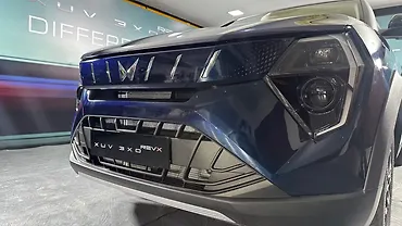महिंद्रा XUV 3XO ग्रिल्ल