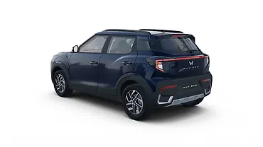 महिंद्रा XUV 3XO लेफ्ट रियर थ्री क्वार्टर महिंद्रा XUV 3XO लेफ्ट रियर थ्री क्वार्टर