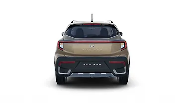 महिंद्रा XUV 3XO पीछे का व्यू महिंद्रा XUV 3XO पीछे का व्यू