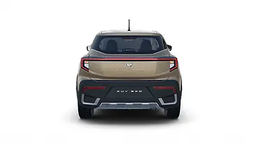 महिंद्रा XUV 3XO पीछे का व्यू महिंद्रा XUV 3XO पीछे का व्यू
