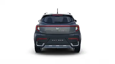 महिंद्रा XUV 3XO पीछे का व्यू महिंद्रा XUV 3XO पीछे का व्यू