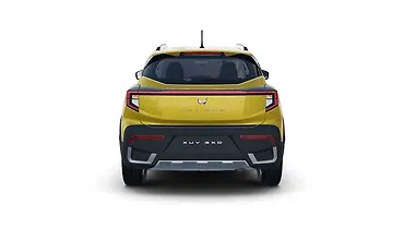 महिंद्रा XUV 3XO पीछे का व्यू महिंद्रा XUV 3XO पीछे का व्यू