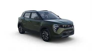 महिंद्रा XUV 3XO ठीक सामने तीन चौथाई महिंद्रा XUV 3XO ठीक सामने तीन चौथाई