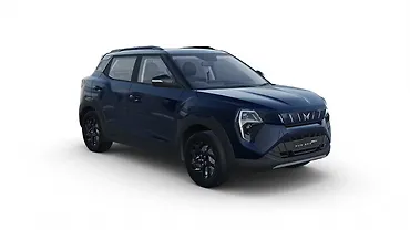 महिंद्रा XUV 3XO ठीक सामने तीन चौथाई महिंद्रा XUV 3XO ठीक सामने तीन चौथाई
