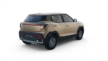 महिंद्रा XUV 3XO राइट रियर थ्री क्वार्टर महिंद्रा XUV 3XO राइट रियर थ्री क्वार्टर