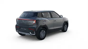 महिंद्रा XUV 3XO राइट रियर थ्री क्वार्टर महिंद्रा XUV 3XO राइट रियर थ्री क्वार्टर