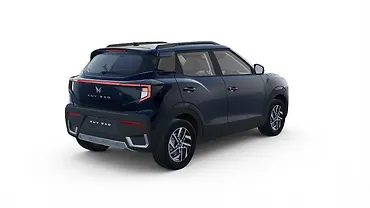 महिंद्रा XUV 3XO राइट रियर थ्री क्वार्टर महिंद्रा XUV 3XO राइट रियर थ्री क्वार्टर