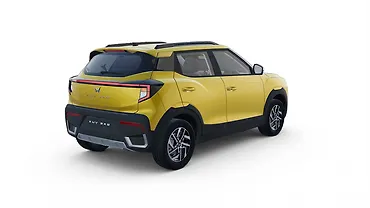महिंद्रा XUV 3XO राइट रियर थ्री क्वार्टर महिंद्रा XUV 3XO राइट रियर थ्री क्वार्टर