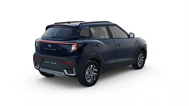 महिंद्रा XUV 3XO राइट रियर थ्री क्वार्टर महिंद्रा XUV 3XO राइट रियर थ्री क्वार्टर