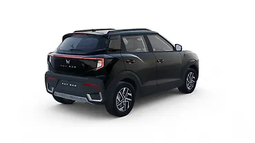 महिंद्रा XUV 3XO राइट रियर थ्री क्वार्टर महिंद्रा XUV 3XO राइट रियर थ्री क्वार्टर