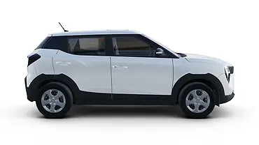 महिंद्रा XUV 3XO राइट साइड का दृश्य महिंद्रा XUV 3XO राइट साइड का दृश्य