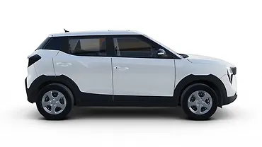 महिंद्रा XUV 3XO राइट साइड का दृश्य महिंद्रा XUV 3XO राइट साइड का दृश्य
