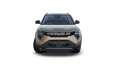 महिंद्रा XUV 3XO सामने का दृश्य महिंद्रा XUV 3XO सामने का दृश्य