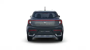 महिंद्रा XUV 3XO पीछे का व्यू महिंद्रा XUV 3XO पीछे का व्यू