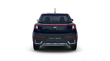 महिंद्रा XUV 3XO पीछे का व्यू महिंद्रा XUV 3XO पीछे का व्यू