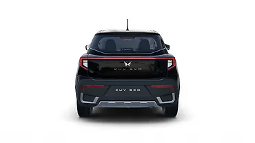 महिंद्रा XUV 3XO पीछे का व्यू महिंद्रा XUV 3XO पीछे का व्यू
