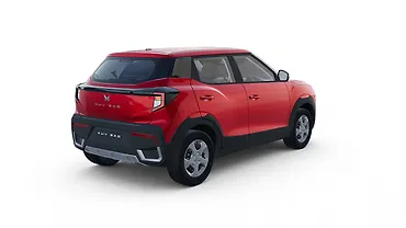 महिंद्रा XUV 3XO राइट रियर थ्री क्वार्टर महिंद्रा XUV 3XO राइट रियर थ्री क्वार्टर