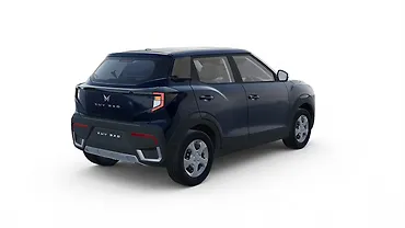 महिंद्रा XUV 3XO राइट रियर थ्री क्वार्टर महिंद्रा XUV 3XO राइट रियर थ्री क्वार्टर