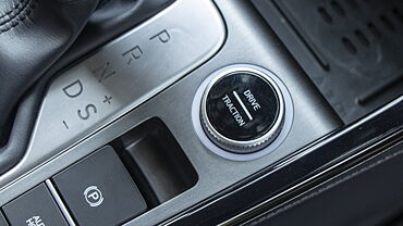 Hyundai Alcazar Drive Mode Buttons/Terrain Selector