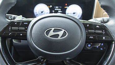 Hyundai Alcazar Horn Boss